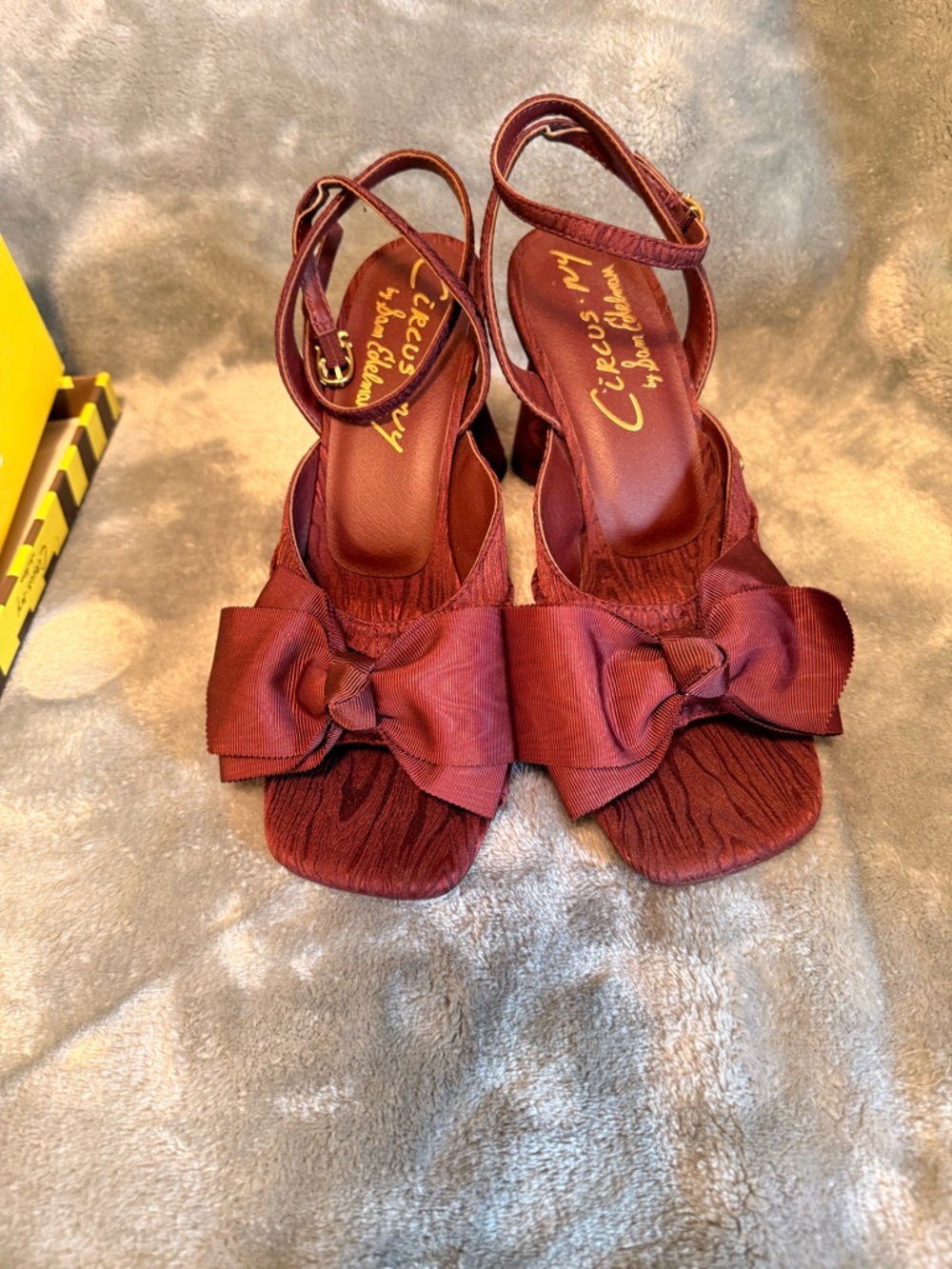 Circus by Sam Edelman Spiced Plum Bow Slingback Block Heels - Picture 2 of 10